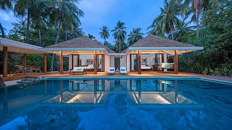 Villa 2 phòng ngủ trên bờ biển