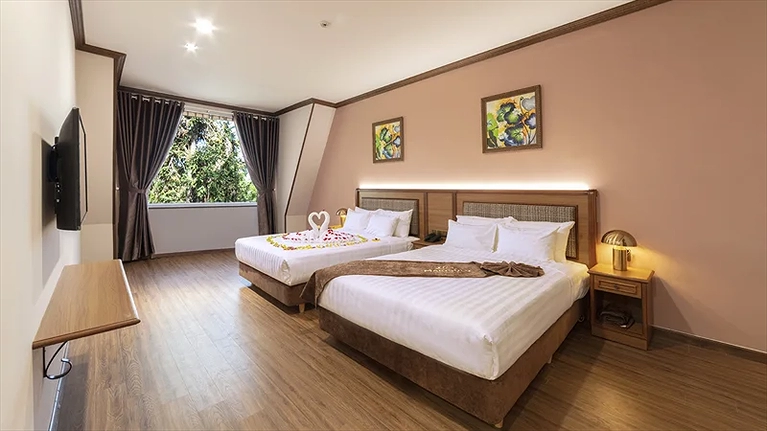 Premium Family Suite