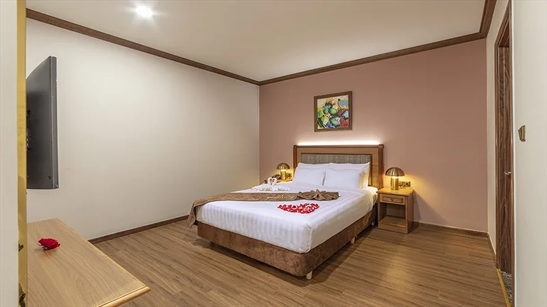 Premium Family Triple