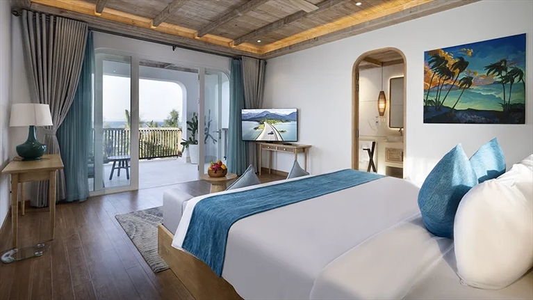 Three Bedrooms Pool Villa with Ocean View