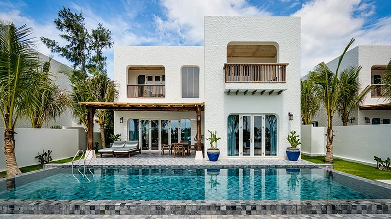 Stelia Two Bedrooms Residence with Pool and Ocean View