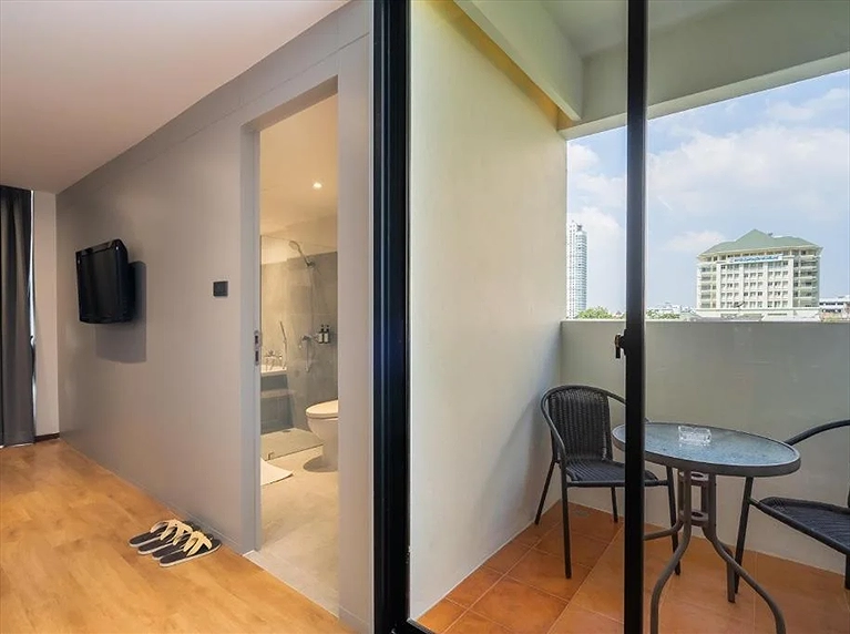 Phòng với ban công ngoài trời