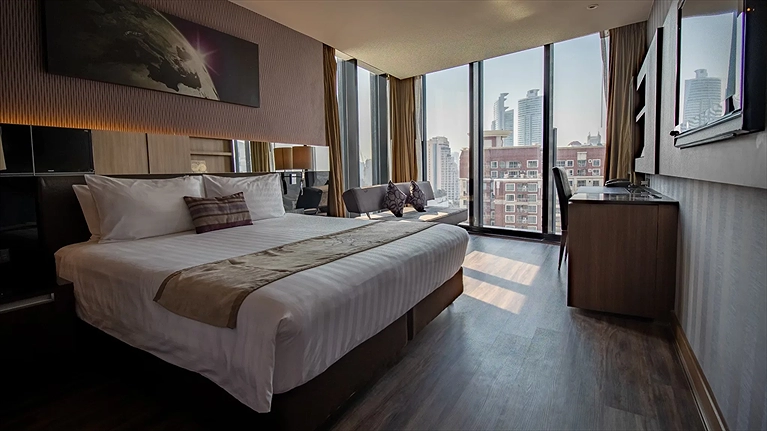 Không gian phòng rộng rãi, thoải mái