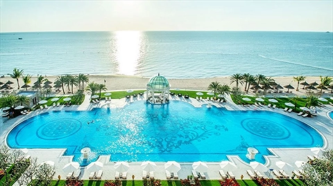 Đón nắng sớm bên thiên đường nghỉ dưỡng cao cấp Sheraton Long Beach