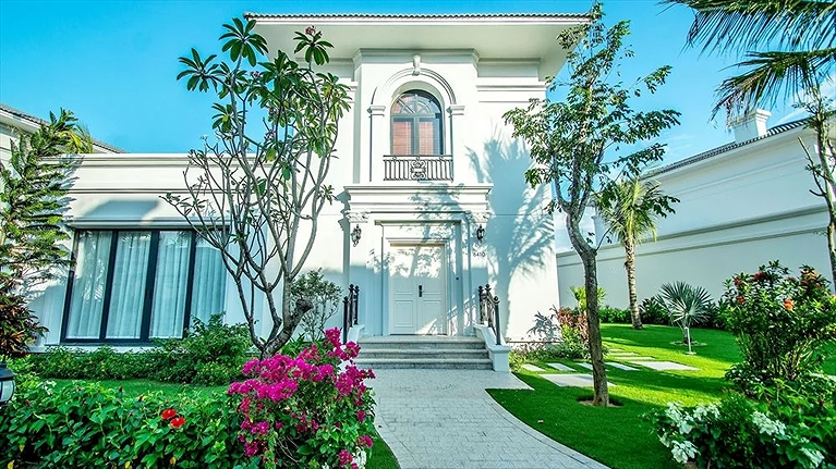 Check in villa cao cấp riêng tư