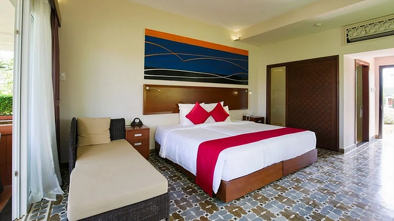 Luxury Garden View Villa