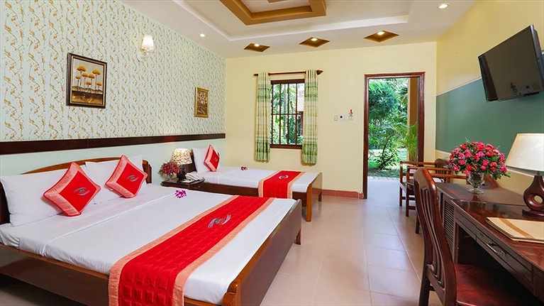 Standard Garden View