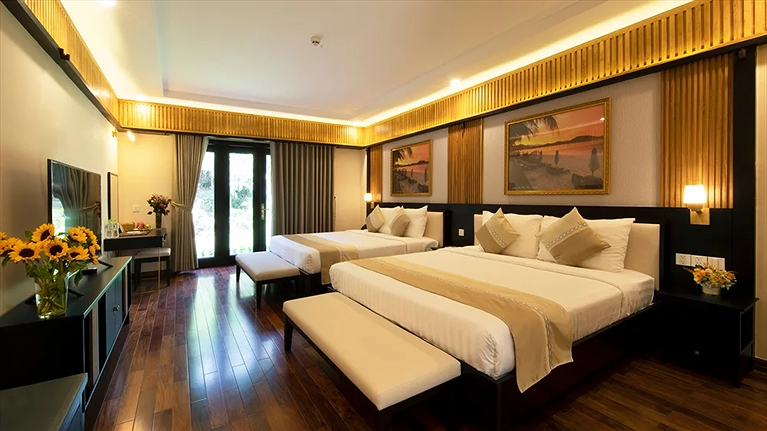 Deluxe Quadruple Garden