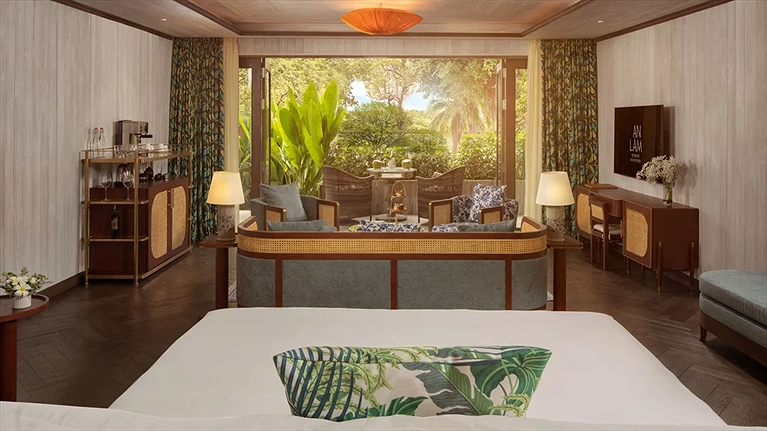 River View Executive Suite