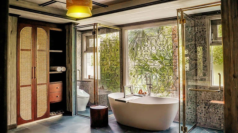 River View Signature Suite