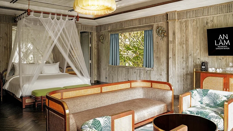 River View Signature Suite