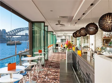 Khách sạn Pullman Quay Grand Sydney Harbour