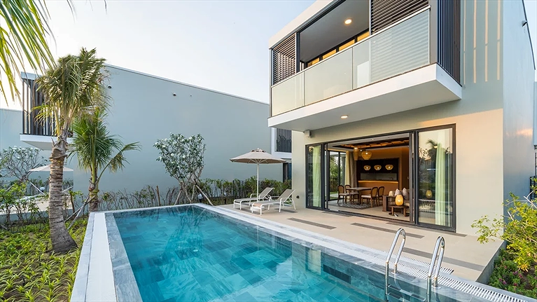 Deluxe Villa With 03 Bedrooms