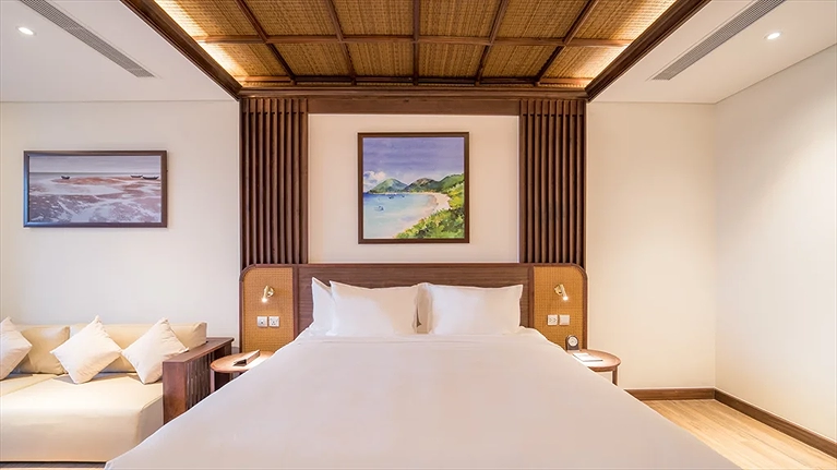 Deluxe Villa With 03 Bedrooms