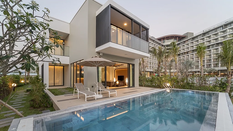 Deluxe Villa With 03 Bedrooms