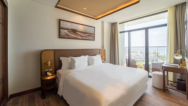 Grande Suite With 03 Bedrooms