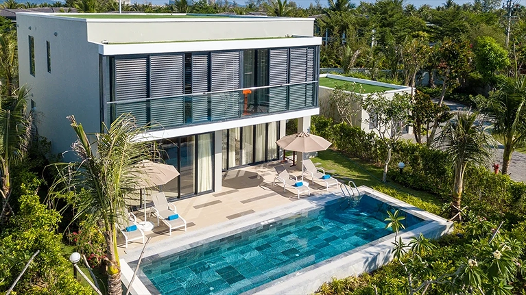 Luxury Villa With 05 Bedrooms