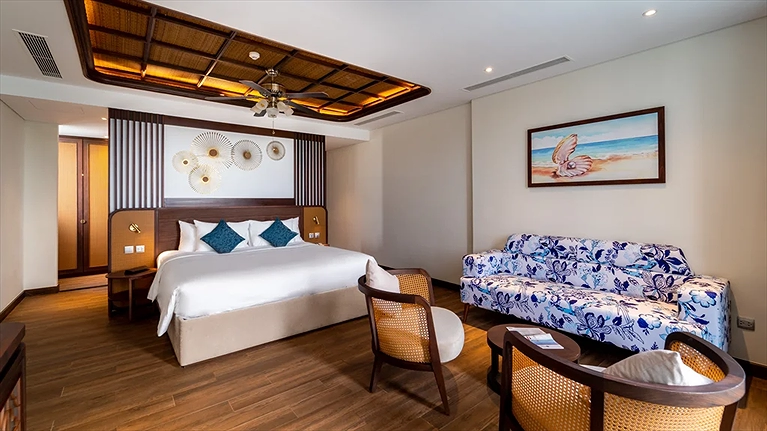 Luxury Villa With 05 Bedrooms