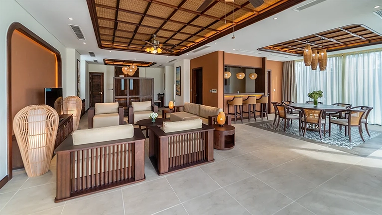 Luxury Villa With 05 Bedrooms