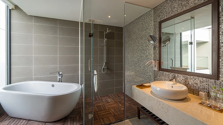 Luxury Villa With 05 Bedrooms