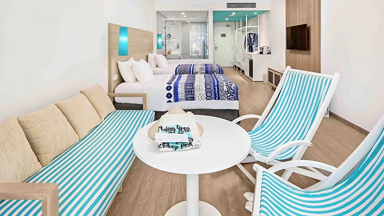 Superior Room with Pool Access