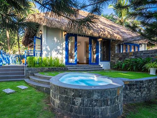 Bungalow with Jacuzzi