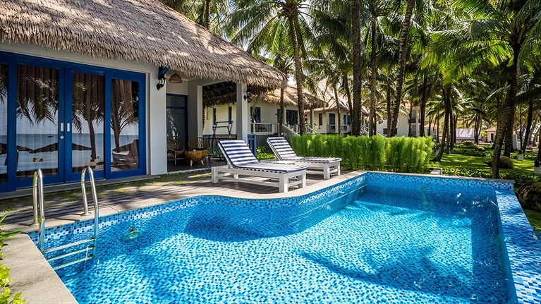 Beach Front Villa with Private Pool