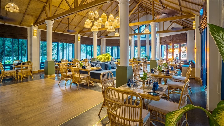 Nhà hàng Le Bateau