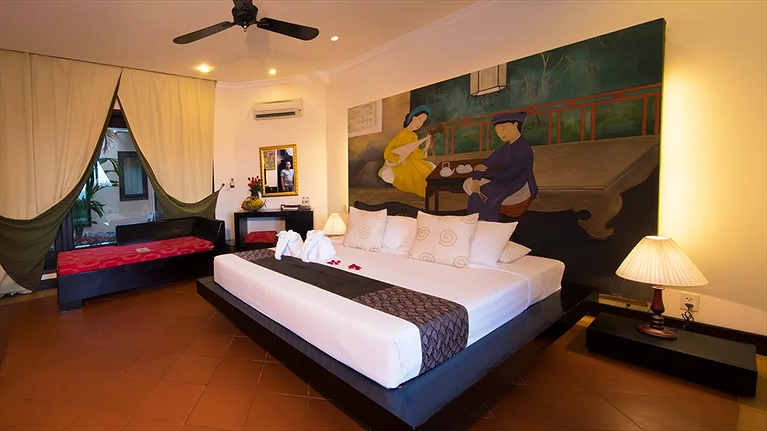 Bungalow Garden View