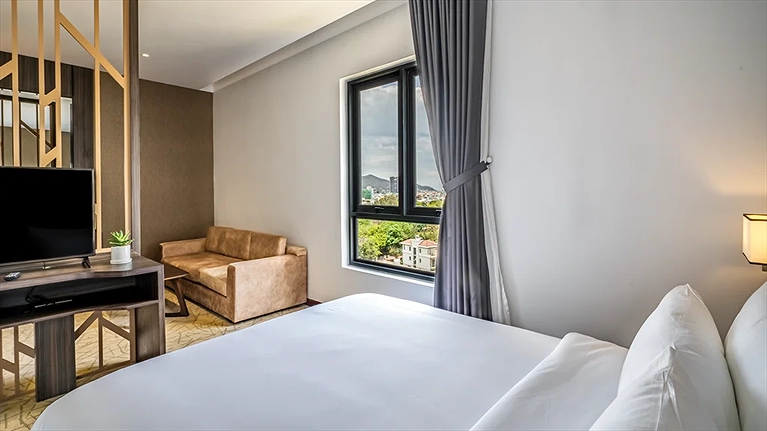 Family Quadruple Room City View