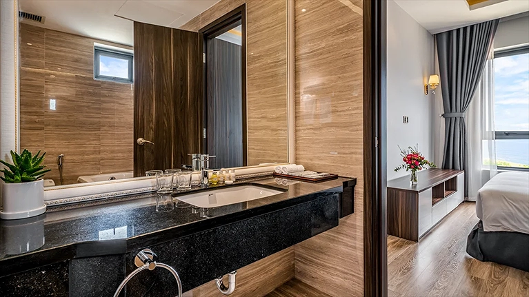 Two bedroom Apartment City View