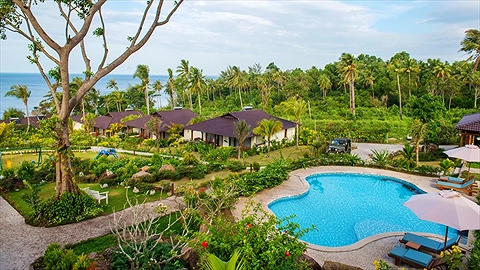 Hồ vơi ngoài trời