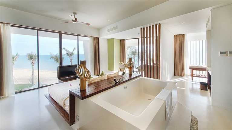 Luxury Suite Ocean View