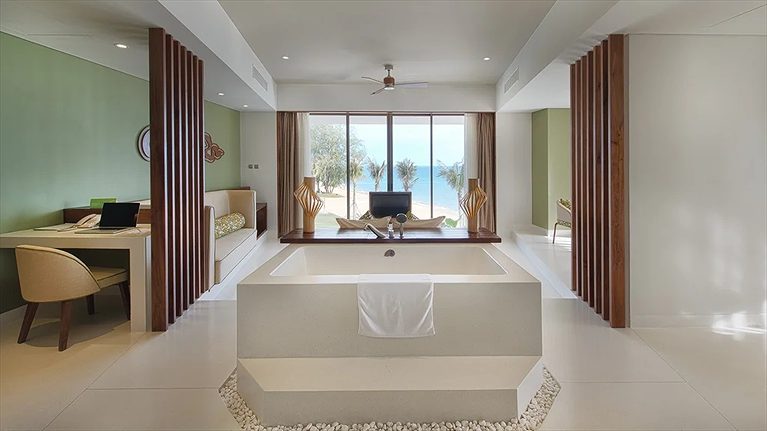Luxury Suite Ocean View