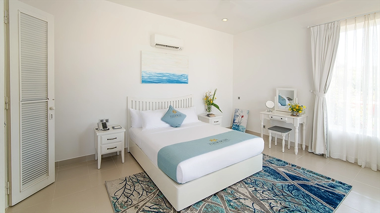 Sanctuary Pool Villa