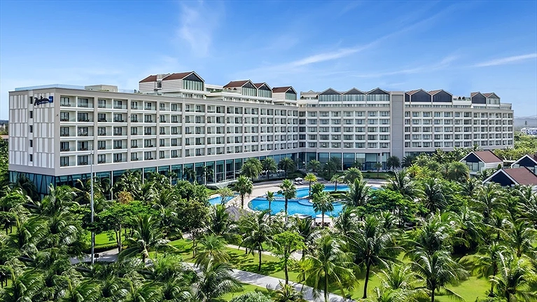 Quang cảnh chung Radisson Blu Resort