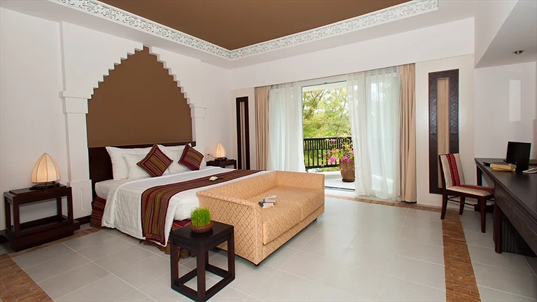 Deluxe Double Garden View