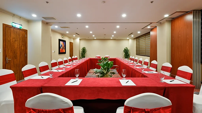 Phòng hội nghị Bạch Đằng