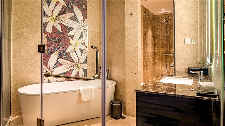 La Vela Luxury Deluxe