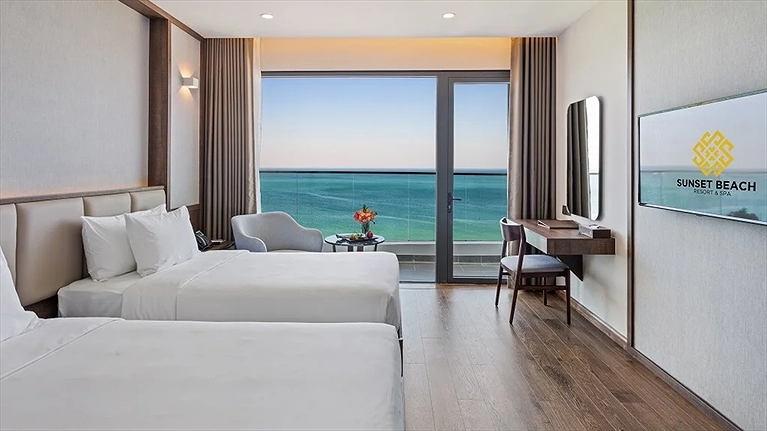 Deluxe Ocean Panorama