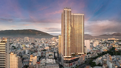 Toàn cảnh Melia Vinpearl Empire Nha Trang