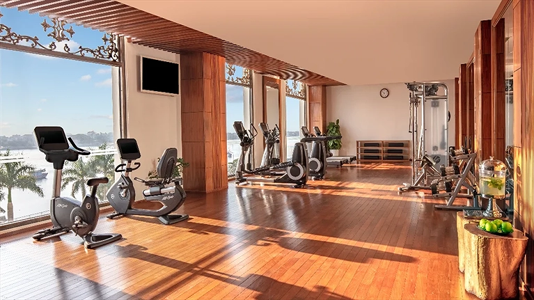 Phòng gym trang bị hiện đại