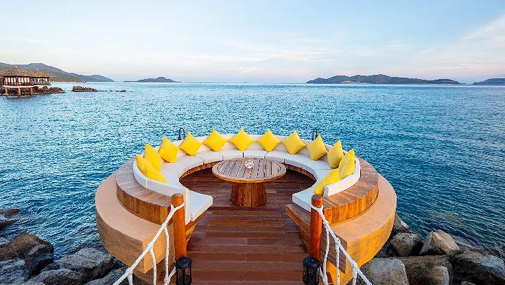 Thưởng thức đồ uống trong không gian tuyệt vời