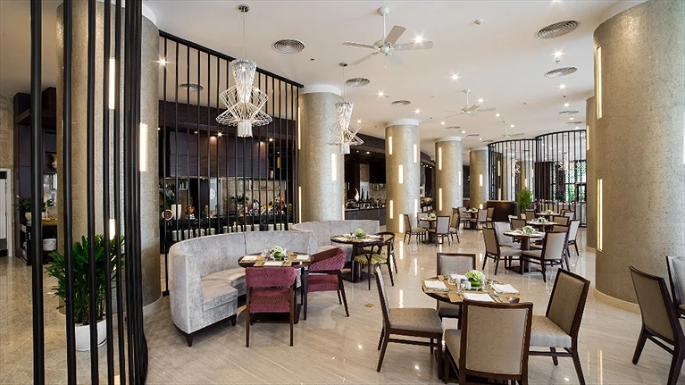 3 bữa ăn tự chọn tiêu chuẩn quốc tế mỗi ngày