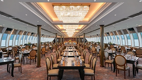 Nhà hàng với thiết kế hiện đại