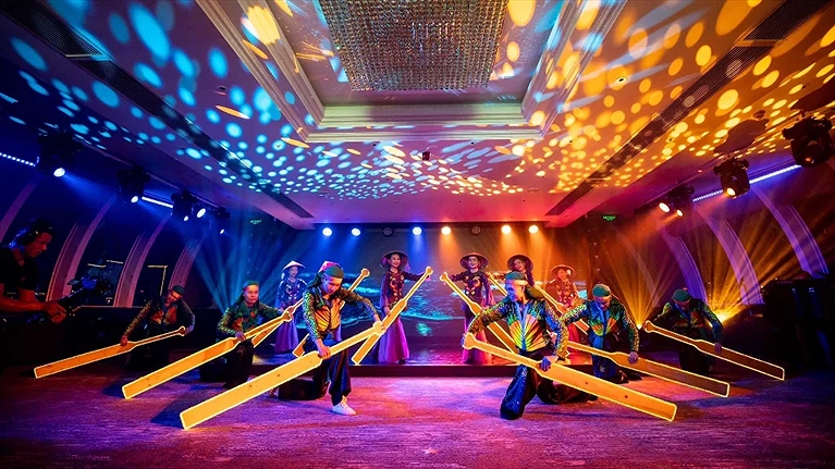 Chương trình ca múa nhạc đặc sắc