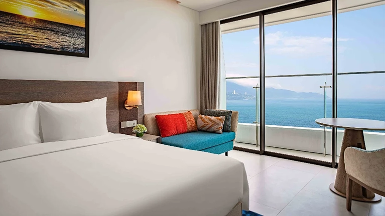 Executive Suite Sea View