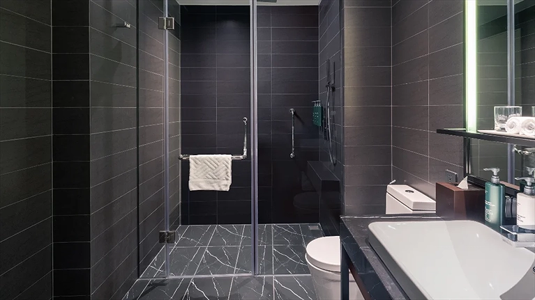 Deluxe Room Ocean View with Balcony