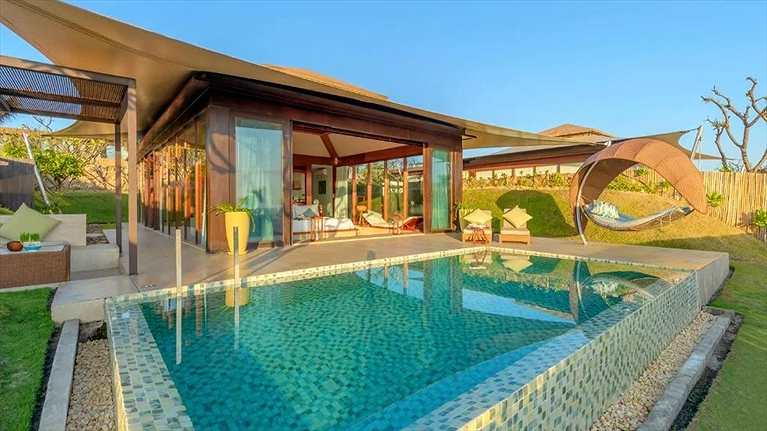Hạng phòng Ocean View Pool Villa