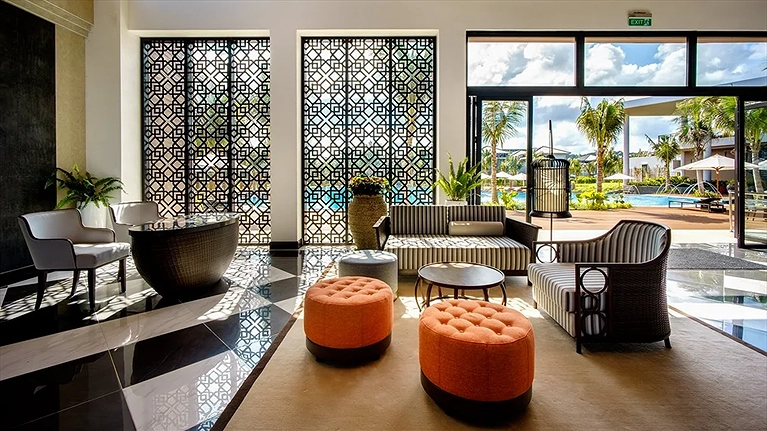 Khu vực ngồi chờ sảnh lễ tân